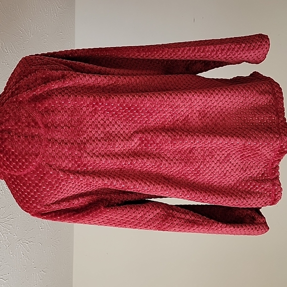 Shop the Mint Fleece Pullover in a Terra Cotta Color..Large - Picture 4 of 5